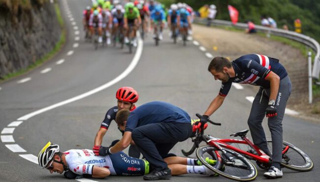 accidente carrera ciclista 1