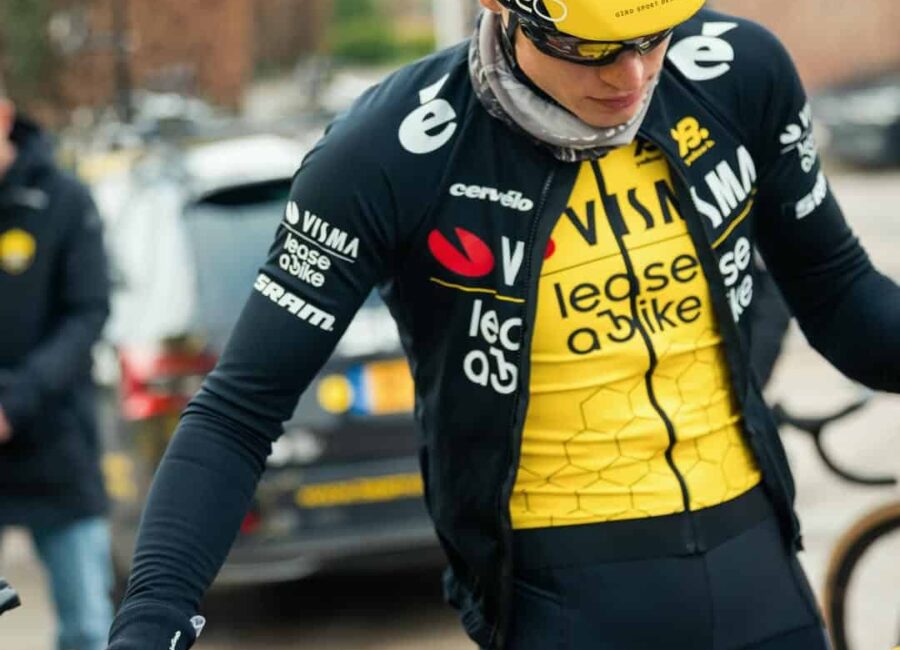 Visma estrena nuevos cascos aerodinamicos