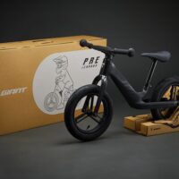 Giant Pre rCarbon solo para pequeños
