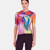 Santini Colección de Verano 2025: Tecnología, Sostenibilidad y Estilo