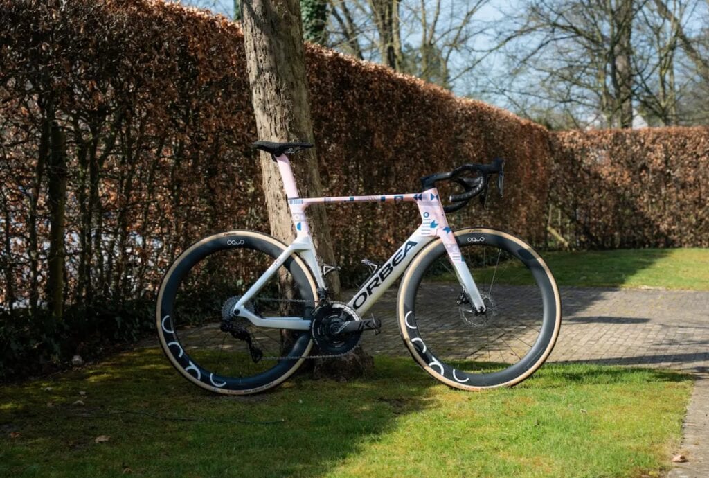 Orbea estrena bicicleta en el 40 aniversario de Lotto