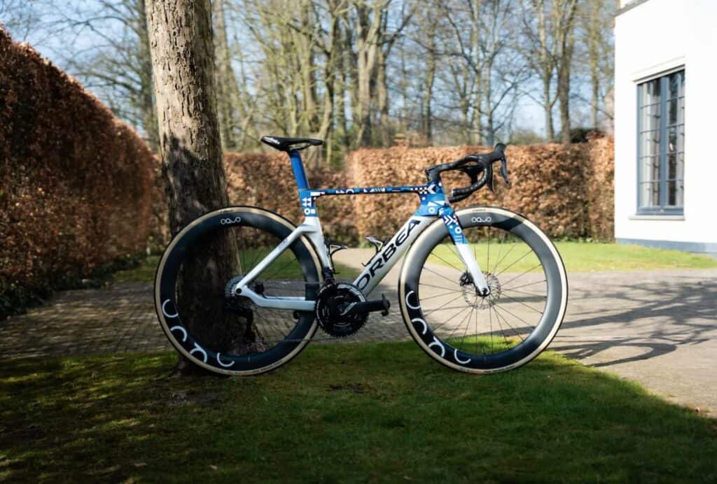 Orbea estrena bicicleta en el 40 aniversario de Lotto