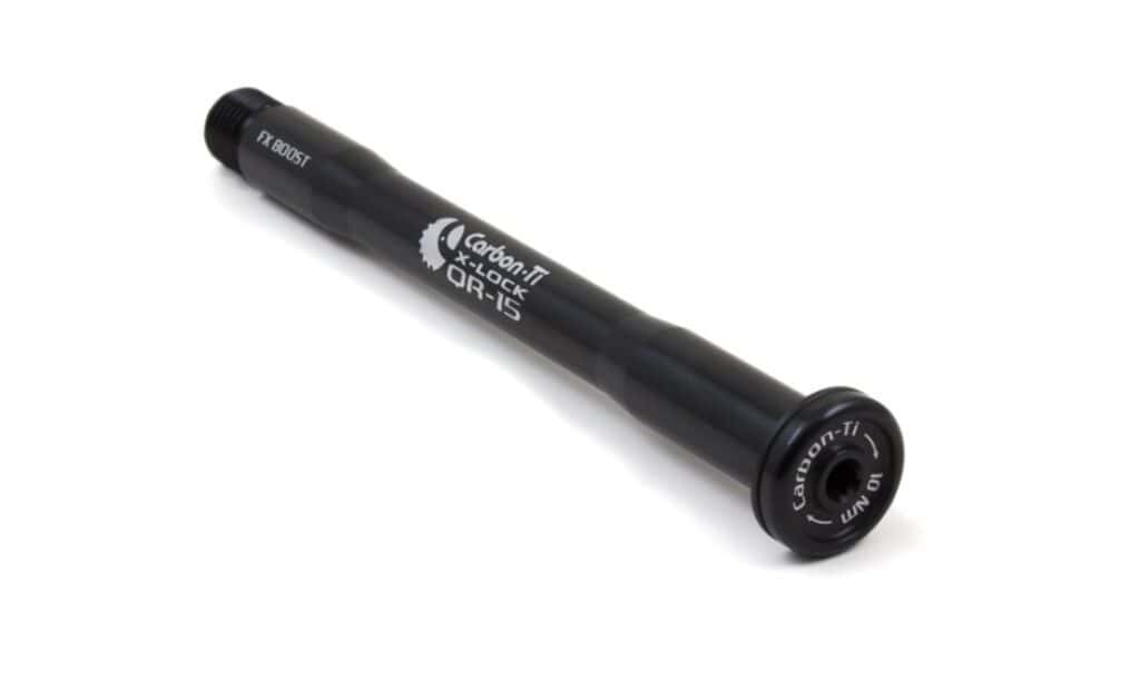 eje pasante o cierre rápido