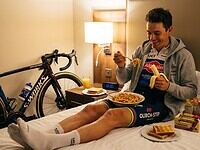 Comer carbohidratos antes de dormir si eres ciclista