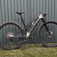 BMC anuncia una bicicleta de 32