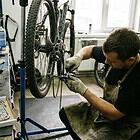 Cambiar la cadena de tu bicicleta: ¿cuándo y cómo debes hacerlo?