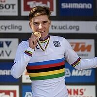 Ya es oficial Remco Evenepoel correrá en Red Bull-Bora 2026