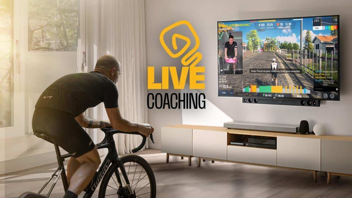 Plataforma de ciclismo virtual MyWhoosh en un rodillo inteligente