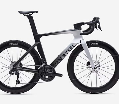 Bicicleta Van Rysel RCR-F Pro