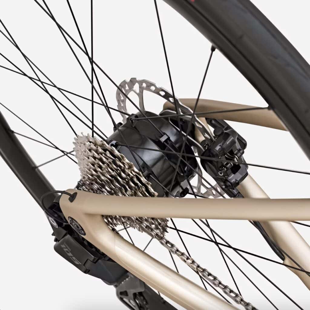Van Rysel E-EDR CF
