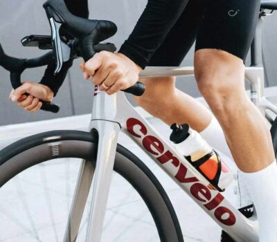 Bicicleta de carretera Cervélo Soloist Ultegra Di2 Dried Amaranth