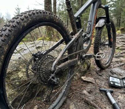 Razones por las que tus Neumáticos Siempre se Desinflan