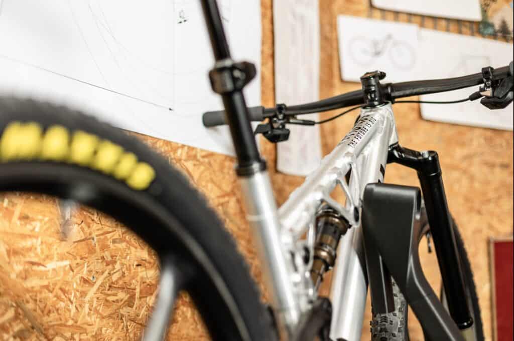 Stoll P32 la primera MTB con ruedas de 32"