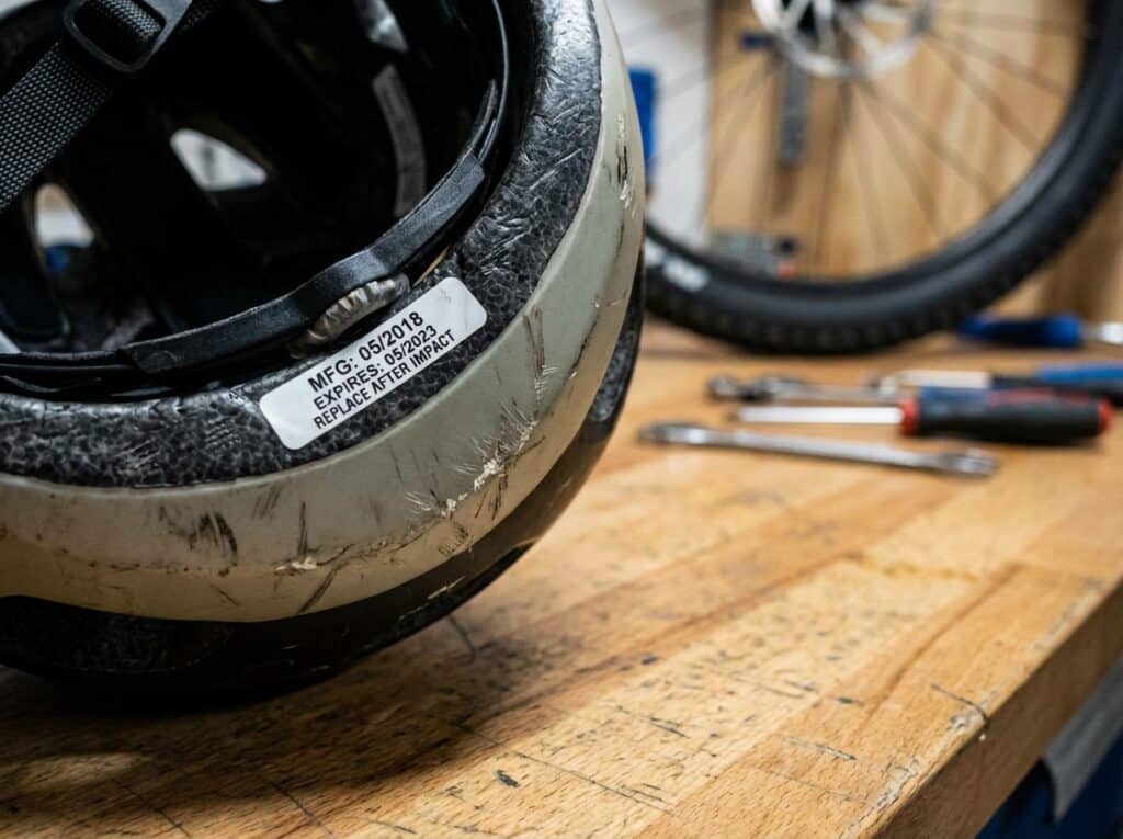 ¿Caduca mi casco de bici?