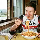 Qué come Tadej Pogacar en una etapa del Tour