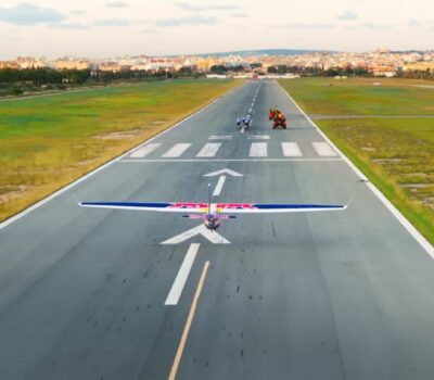 Los Red Bull Bora van como aviones y hacen volar uno