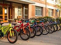 Que cosas debe tener una bicicleta infantil