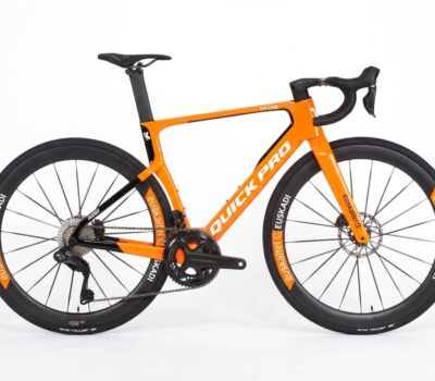El equipo Euskaltel montará bicicletas Quick Pro