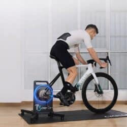 Rodillo de ciclismo CYCPLUS T3