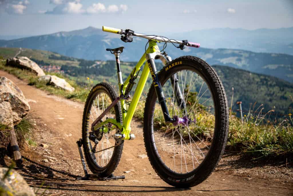 La horquilla para ruedas de 32" Bright XCO 32
