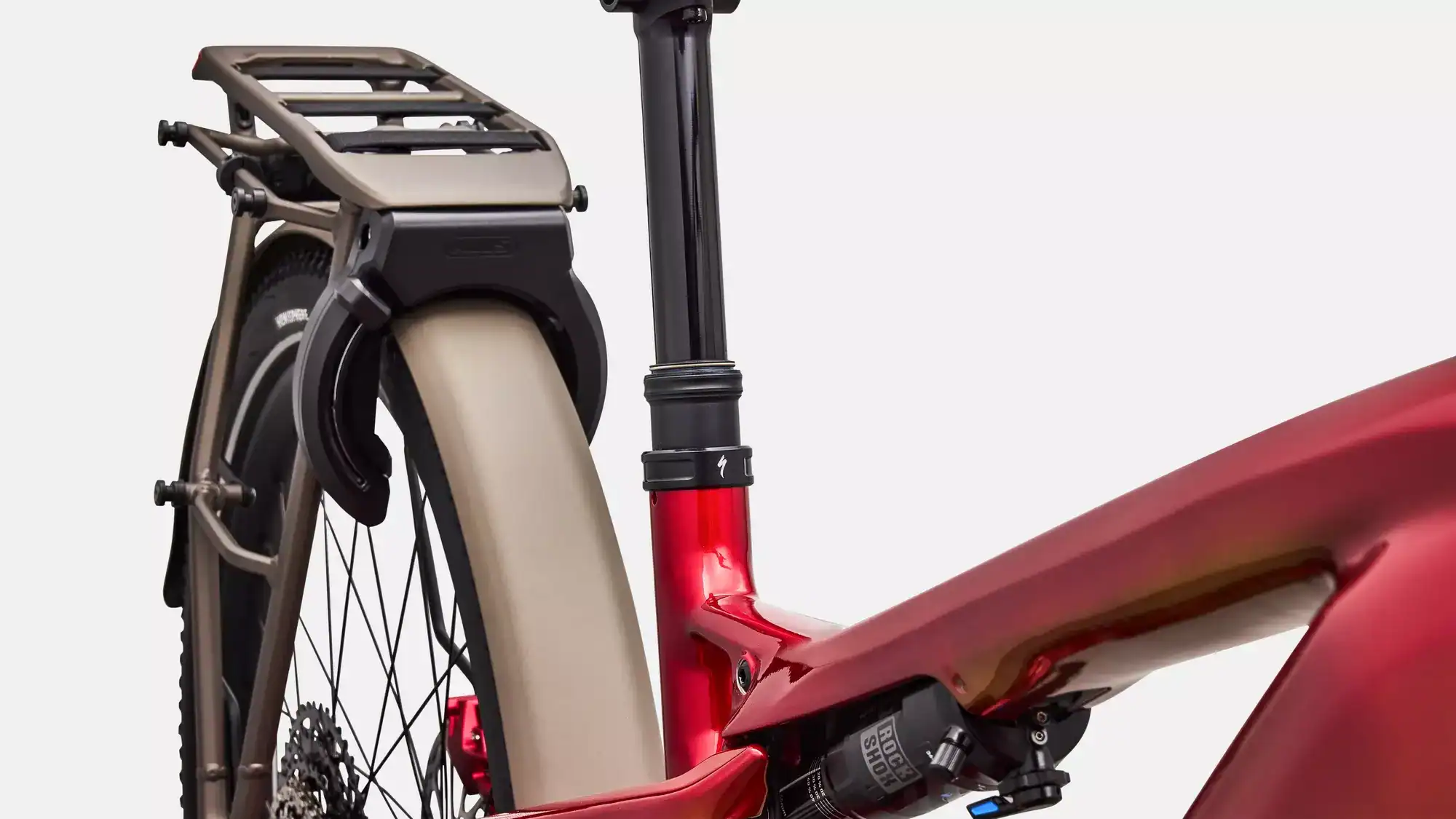 Cuadro de doble suspensión de la Specialized Turbo Vado 3 X con sistema FSR