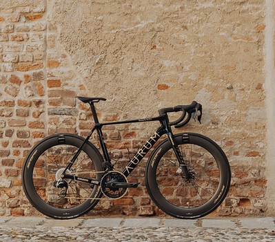 Aurum Magma AU109: La Bicicleta del Giro