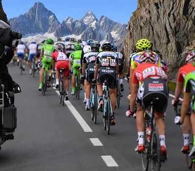 Motos de TV en el ciclismo