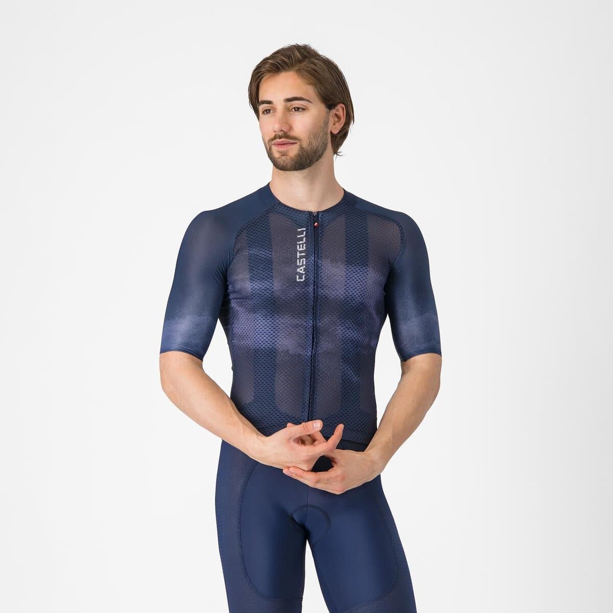 Castelli accesorios UPF 50+ — manguitos, perneras y rodilleras de verano para ciclismo