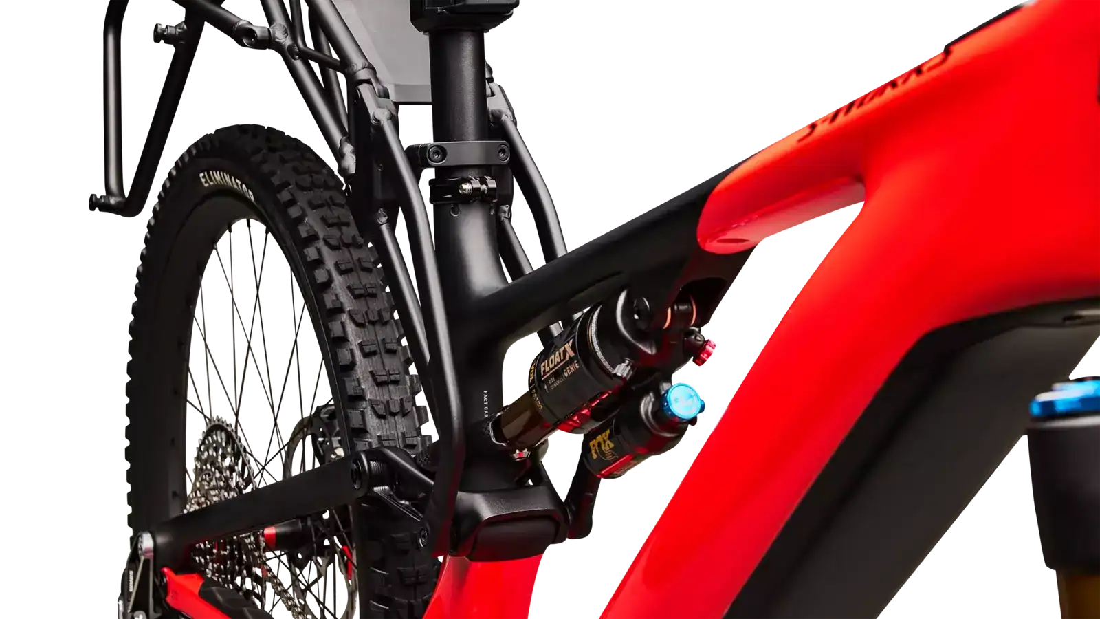 Detalle del portaequipajes trasero MIK de la Specialized Levo 4 X — 12 kg de capacidad