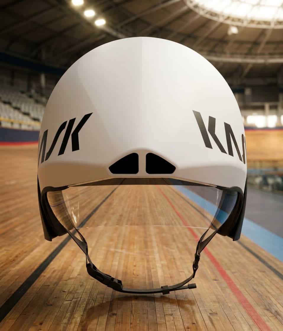 KASK Mistral 3.0 en acción — ciclista especialista contrarreloj posición aerodinámica