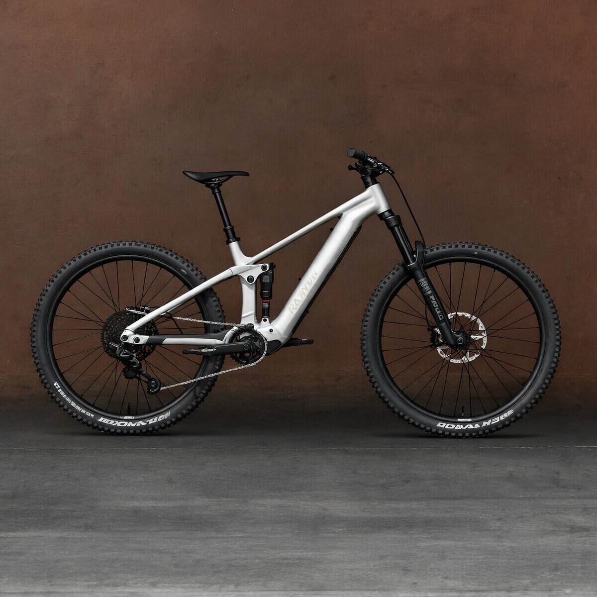 Las tres versiones de la Raymon Durok e-MTB: Comp, Pro y Ultra en comparativa