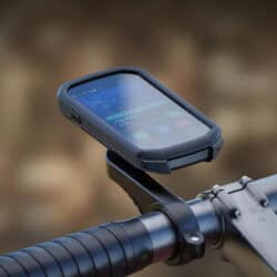 La UCI no permite GPS grandes