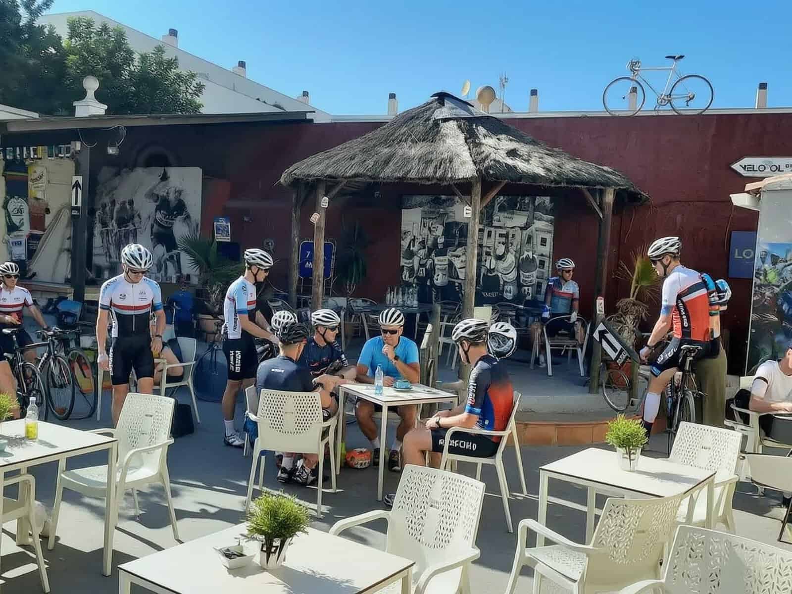 Velosol Cycling Bar Xaló Alicante, cuartel general del ciclismo en la Costa Blanca