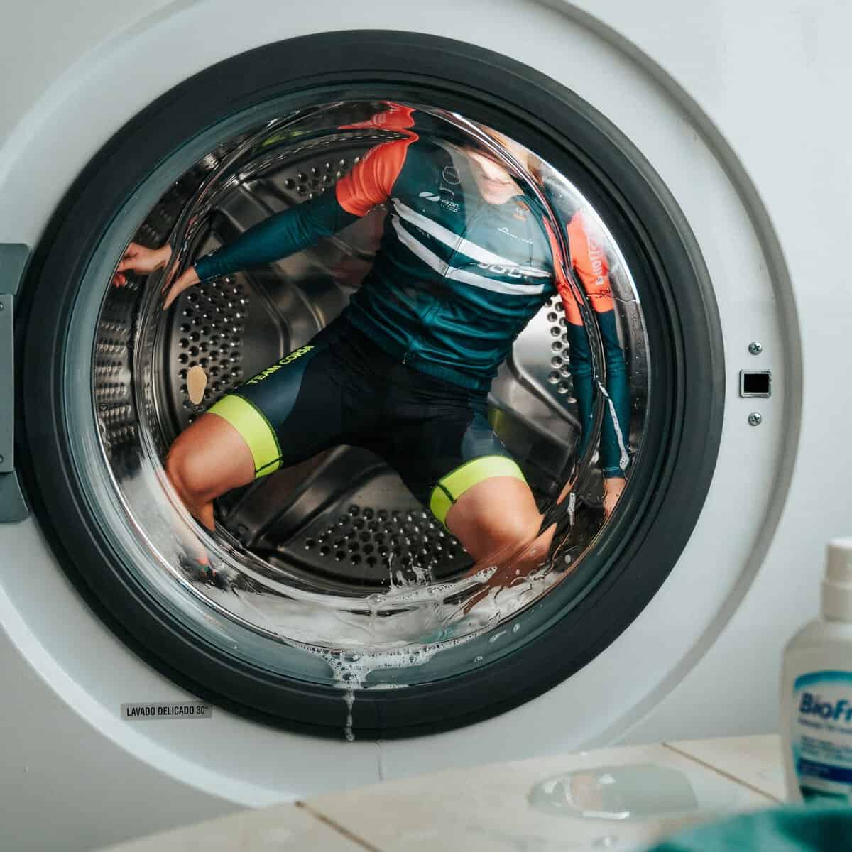Cómo lavar el maillot y el culotte de ciclismo correctamente