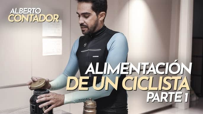 Alberto Contador explicando cómo debe ser la alimentación de un ciclista