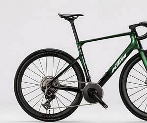 KTM Revelator Syro